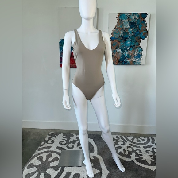 NWT- Basta Surf Reversible One Piece Swimsuit- Large - Picture 2 of 8